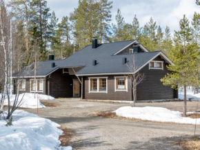 Holiday Home Susitupa 6 by Interhome, Salla